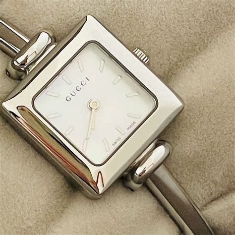 women gucci 1900l watch battery replacement|Gucci 1900l quartz.